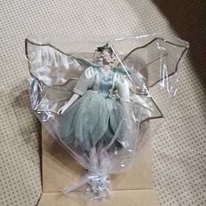 Avon Enchanted Fairy Christmas Ornament Green Gold Glitter VTG 2000 *New in Box